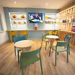 Heyday Hostel *